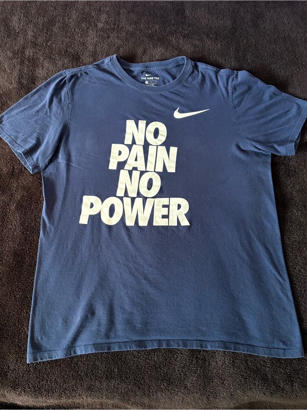 Nike “ No Pain No Power ” navy blue tee Size men’s medium